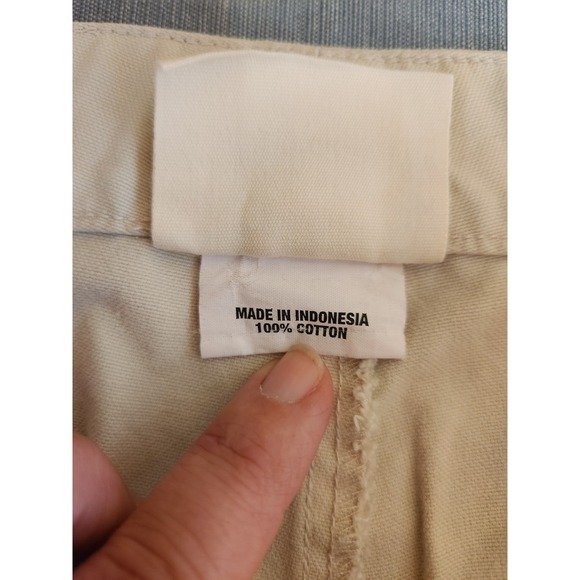 Gap Khakis by Gap Tan Color Shorts RN#54023 Button Loop Close 2002 Size 14 women - Picture 7 of 11